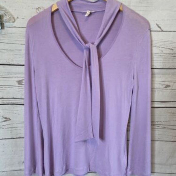 Escada Jersey Top Tie Neck Size Med 40 Msrp $425 Lavender - Picture 3 of 8